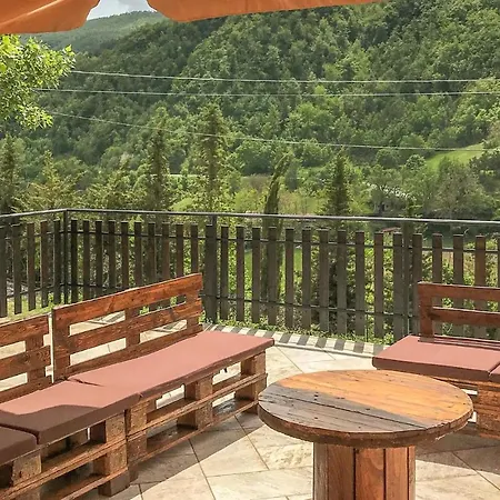 Casa Di Cristian Сasa de vacaciones *